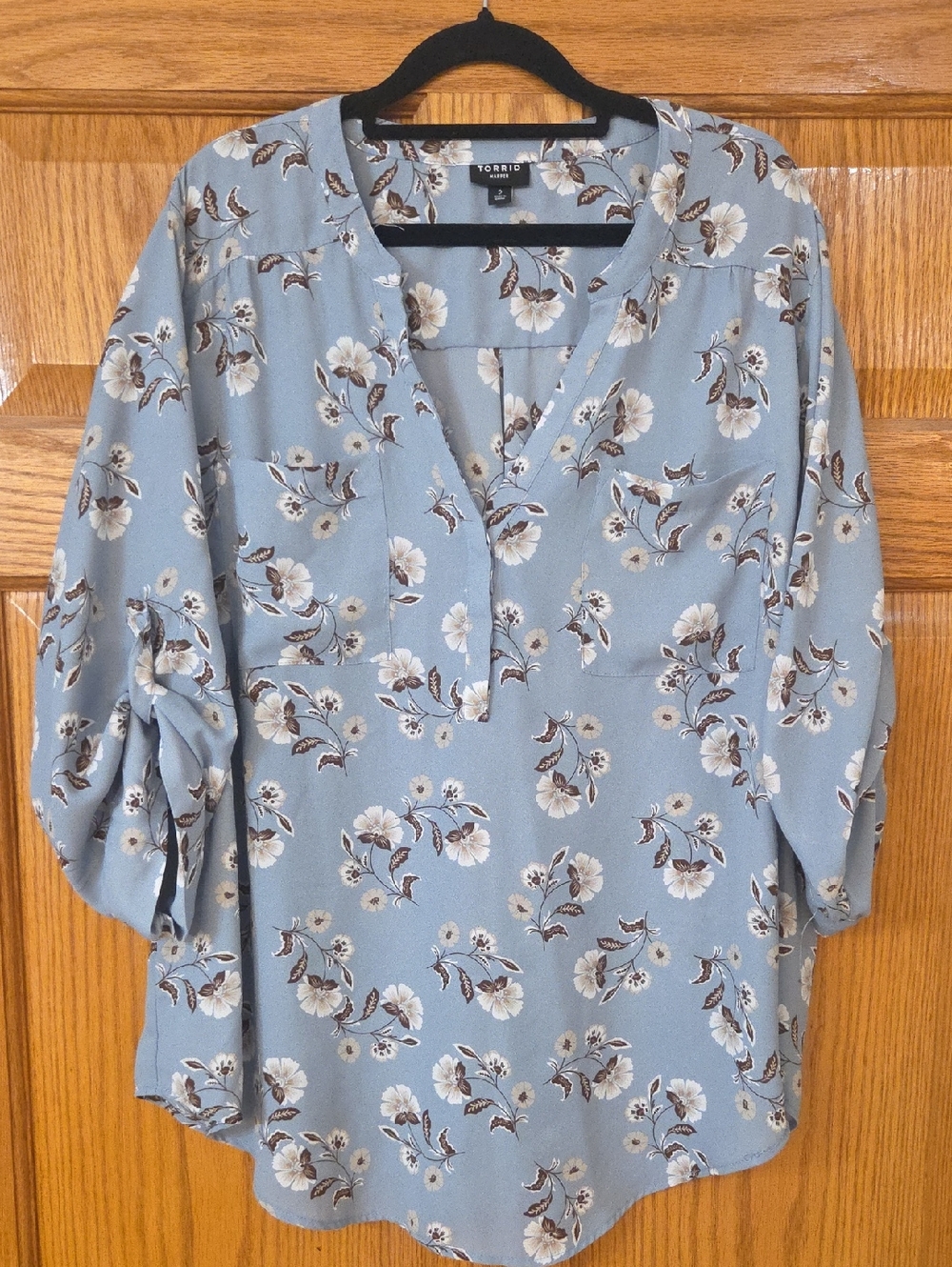 torrid Light Blue Harper Floral V-neck Blouse